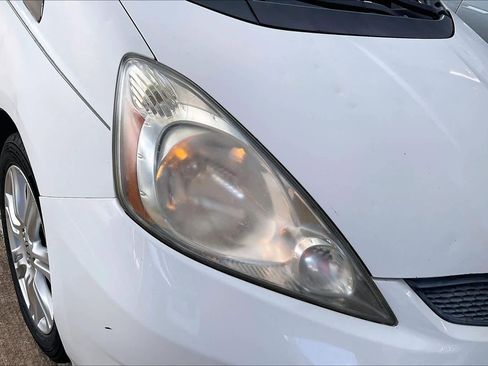 Used 2009 Honda Fit Sport image 25