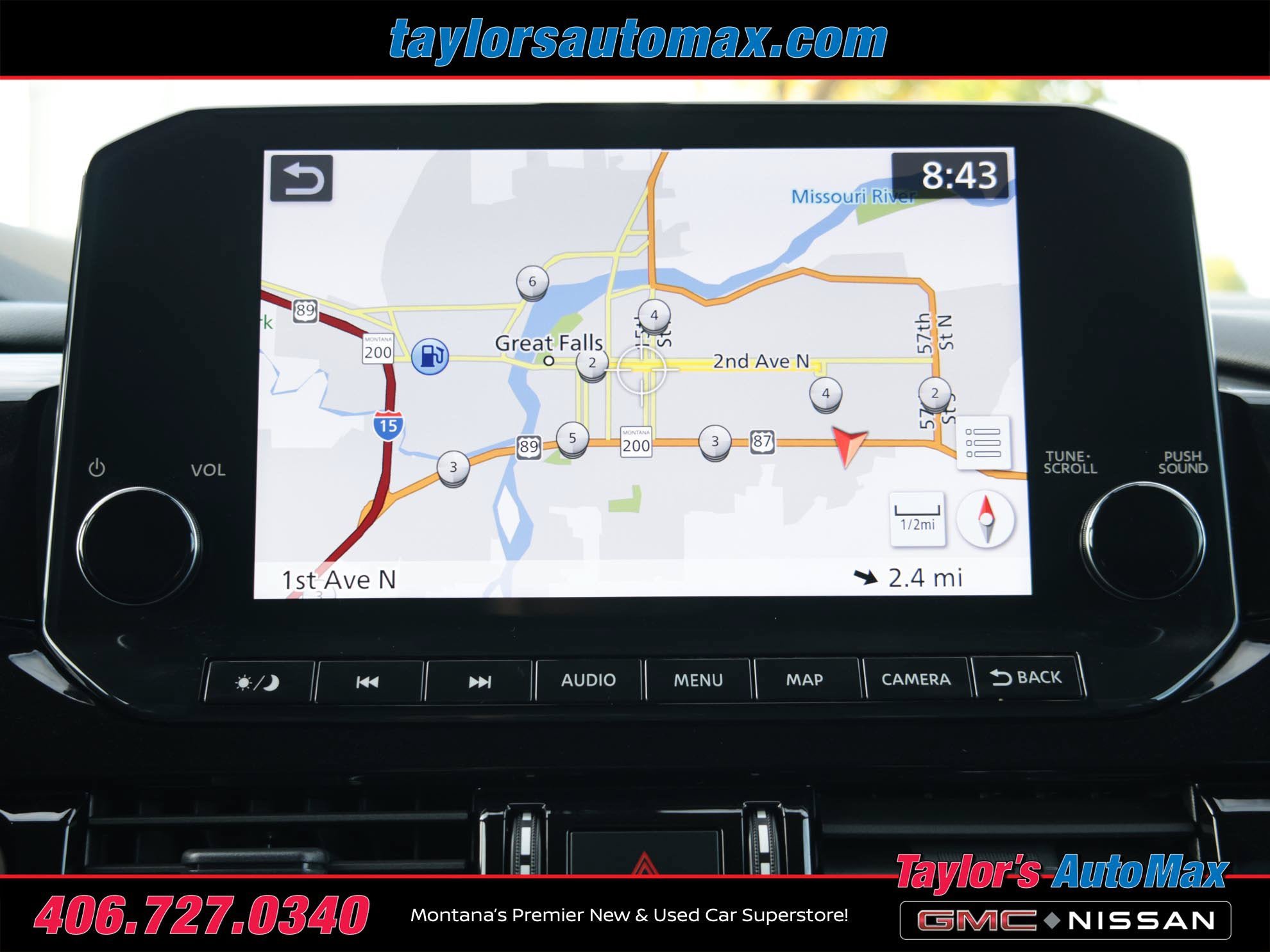 Used 2023 Nissan Pathfinder SL w/ Black Appearance Package AWD/4WD image 14