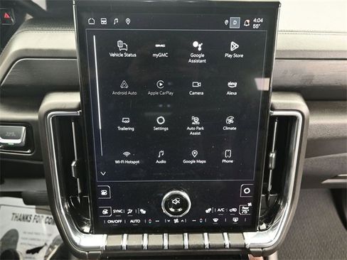 Used 2025 GMC Yukon Denali image 15