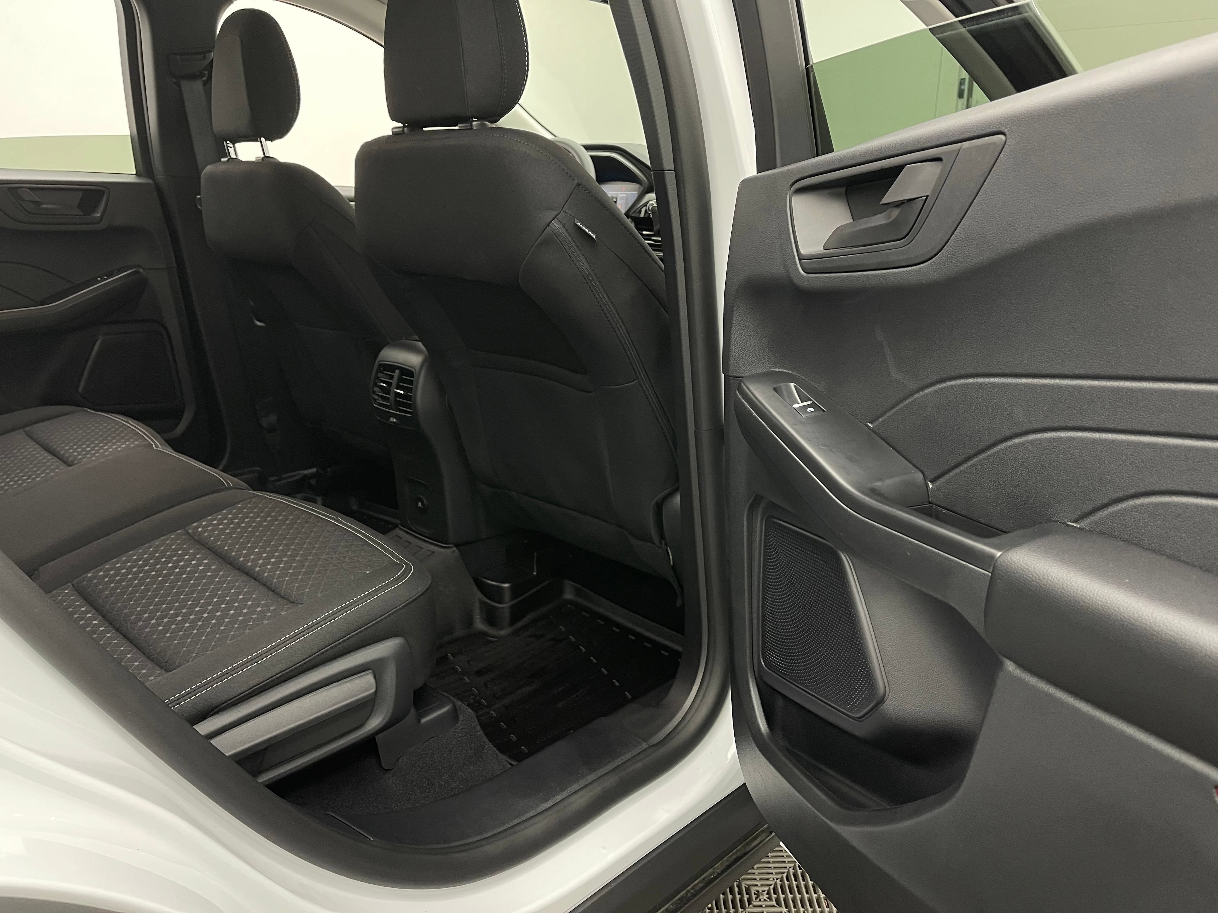 Used 2026 Ford Escape Active FWD image 31