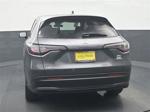 New 2026 Honda HR-V LX image 6
