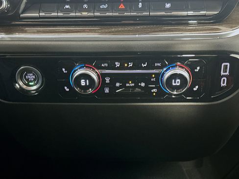 Used 2024 GMC Sierra 1500 Elevation image 23