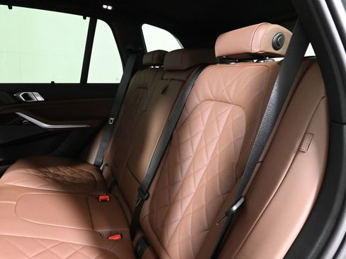 New 2026 BMW X5 xDrive40i w/ Climate Comfort Package image 4