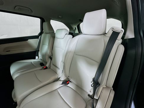 New 2026 Honda Odyssey EX-L image 23