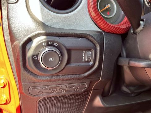 Used 2024 Jeep Wrangler Sport image 12