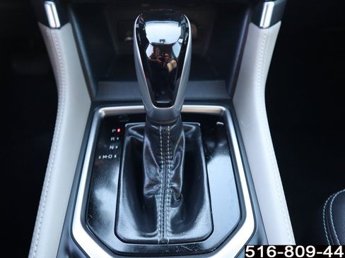 Used 2022 Subaru Forester Limited image 27