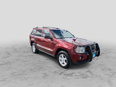 Used 2007 Jeep Grand Cherokee Limited w/ Skid Plate Group image 2