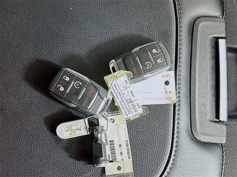 Used 2024 RAM 2500 Big Horn w/ Safety Group image 36