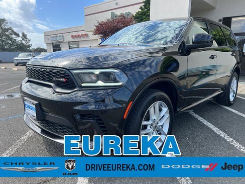 Used 2023 Dodge Durango GT image 1