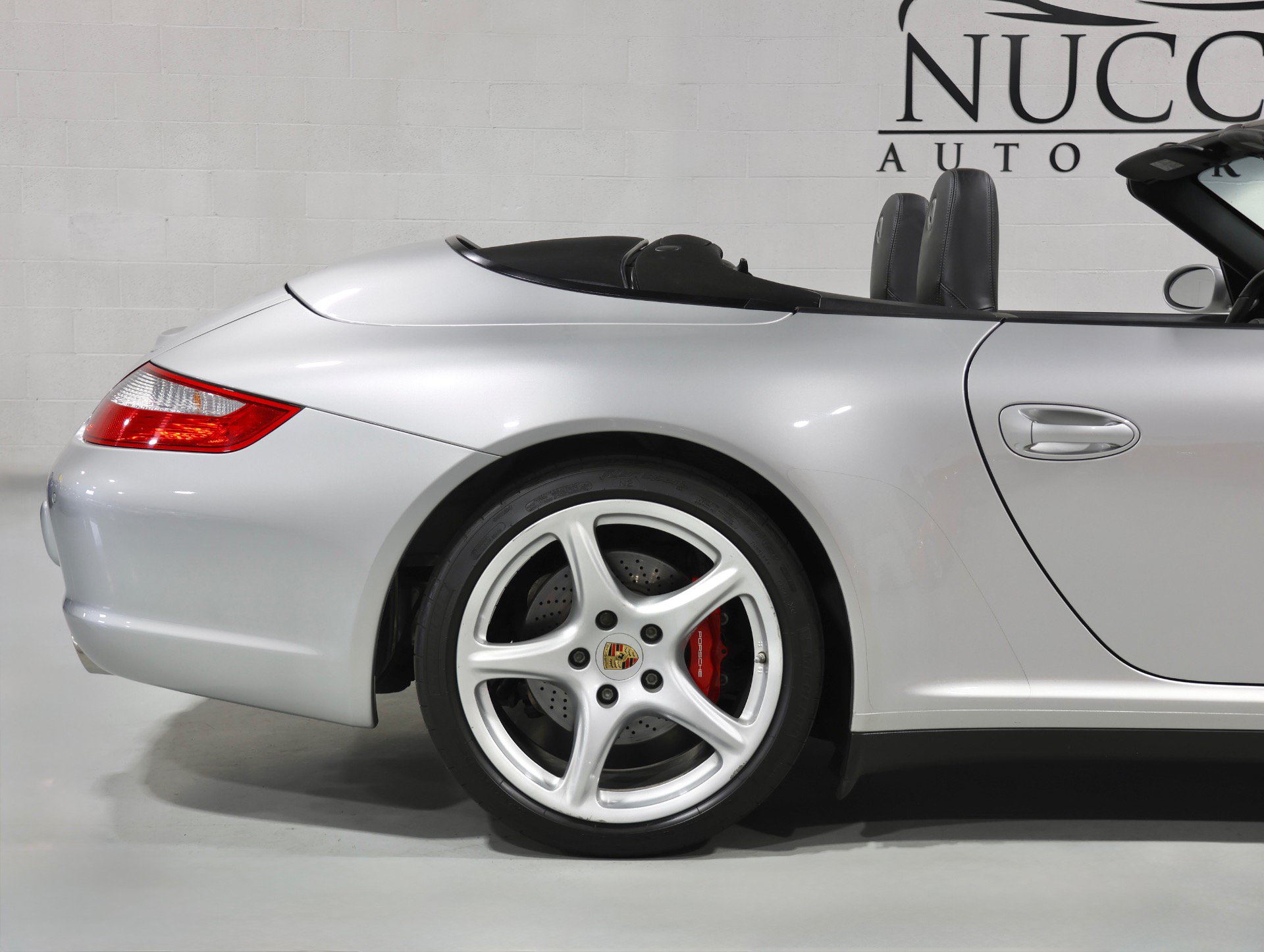 Used 2007 Porsche 911 Cabriolet image 45