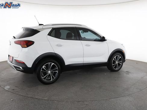 Used 2022 Buick Encore GX Essence FWD image 13