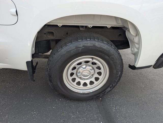 Used 2022 Chevrolet Silverado 1500 W/T w/ WT Value Package AWD/4WD image 21