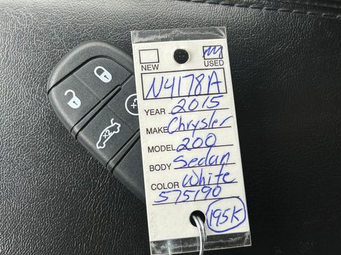 Used 2015 Chrysler 200 C image 15