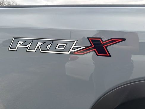 Used 2024 Nissan Frontier Pro-X image 4