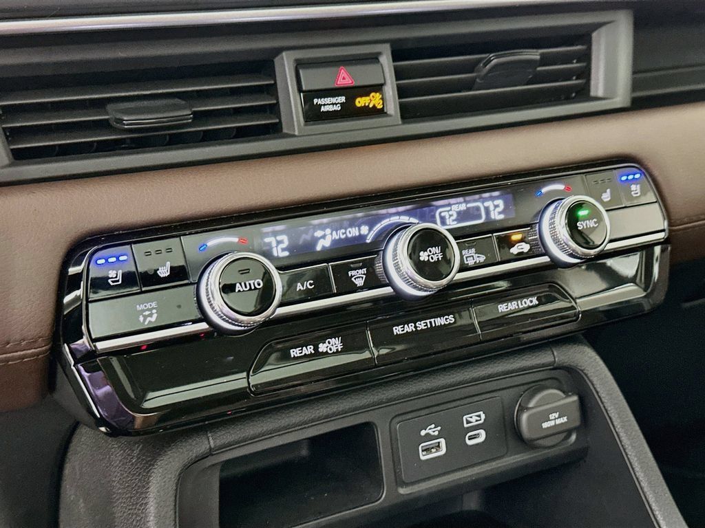 Certified 2025 Honda Pilot Elite image 14