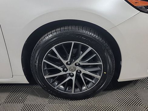 Used 2016 Lexus ES 350 w/ Navigation System Package FWD image 3