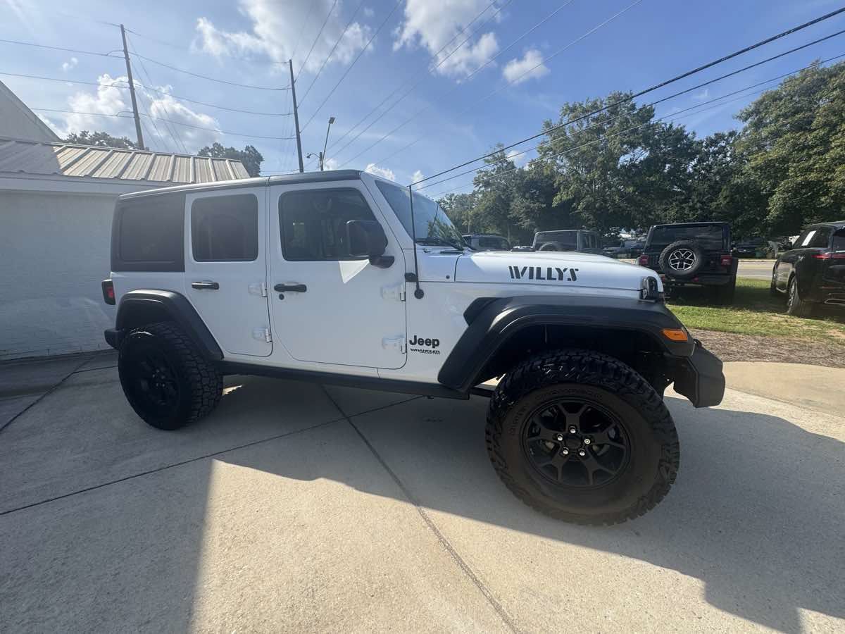 Used 2020 Jeep Wrangler Unlimited Sport AWD/4WD image 4