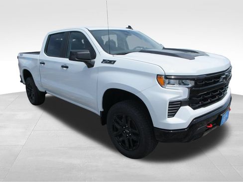 New 2026 Chevrolet Silverado 1500 LT Trail Boss w/ Convenience Package II AWD/4WD image 7