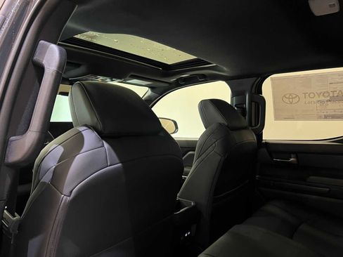 New 2025 Toyota Tacoma TRD Off-Road image 14