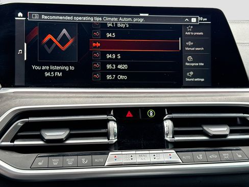 Used 2022 BMW X5 xDrive40i image 32