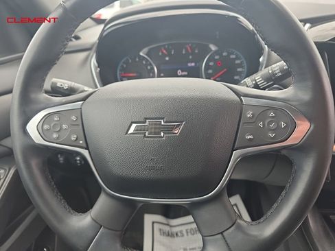 Used 2023 Chevrolet Traverse LT w/ Midnight/Sport Edition AWD/4WD image 13