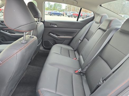 Used 2023 Nissan Altima 2.5 SR image 13