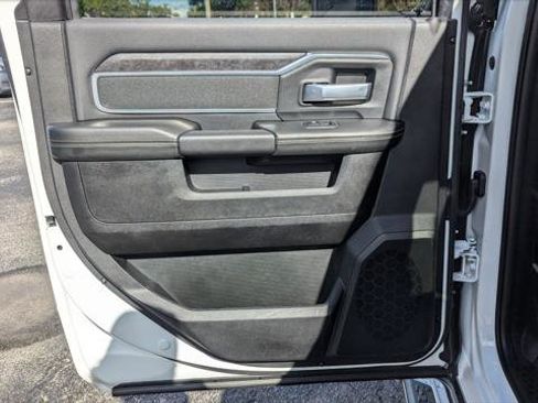 Used 2024 RAM 2500 Big Horn w/ Bed Utility Group image 16