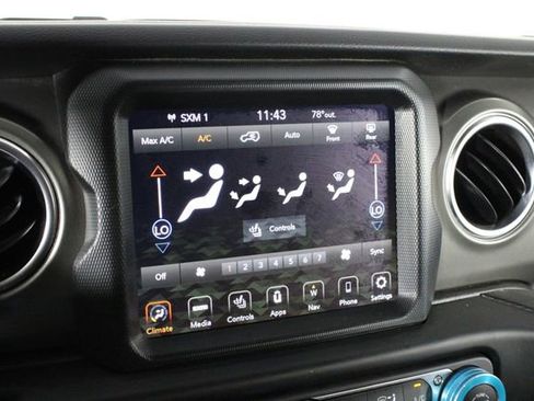 Used 2022 Jeep Wrangler Unlimited Rubicon 4xe image 32