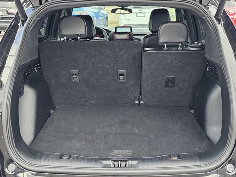 Used 2023 Ford Escape ST-Line image 12