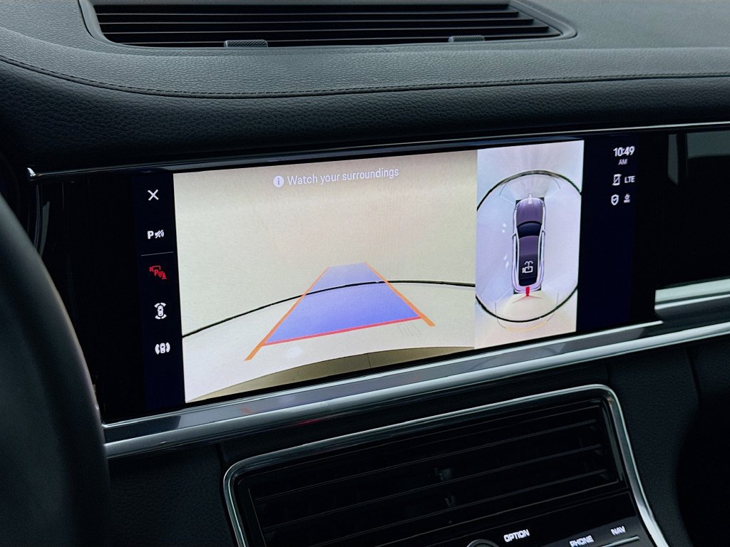Certified 2023 Porsche Panamera Platinum Edition RWD image 22