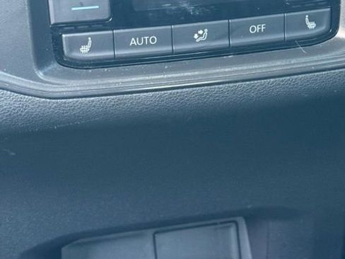 Used 2023 Volkswagen Atlas SEL Premium image 23