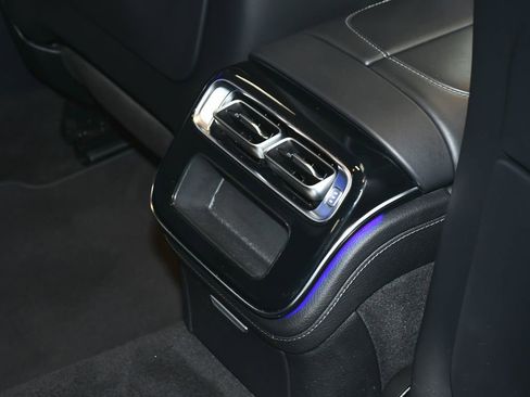 Used 2023 Mercedes-Benz S 580 4MATIC Sedan image 56