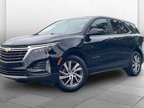 Used 2024 Chevrolet Equinox LT FWD image 13