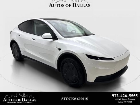 Used 2026 Tesla Model Y 2WD image 1