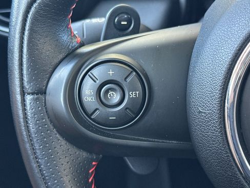 Used 2019 MINI Cooper S FWD image 25