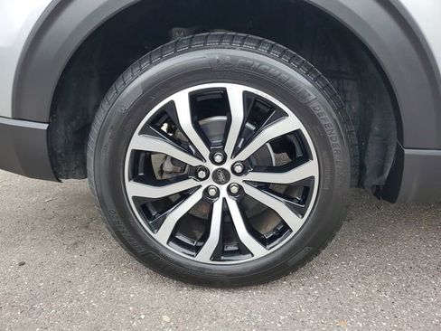 Used 2020 Ford Explorer ST w/ Premium Technology Package AWD/4WD image 5