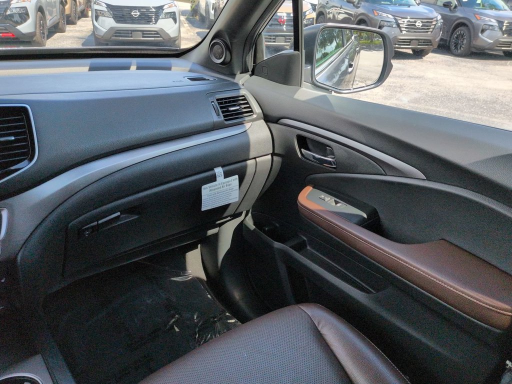Used 2025 Honda Ridgeline RTL image 17