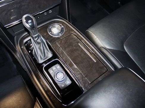 Used 2024 INFINITI QX80 Luxe image 46