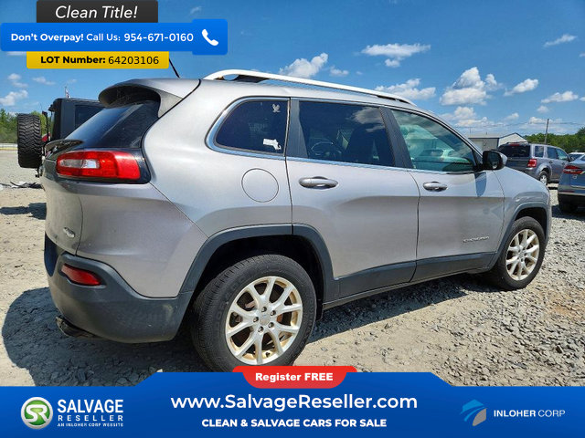Used 2015 Jeep Cherokee Latitude AWD/4WD image 4