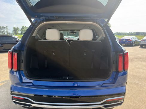 Used 2022 Kia Sorento SX FWD image 7