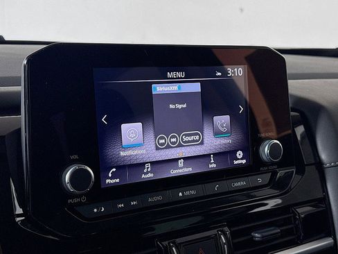 New 2025 Nissan Pathfinder SV w/ Black Appearance Package image 14