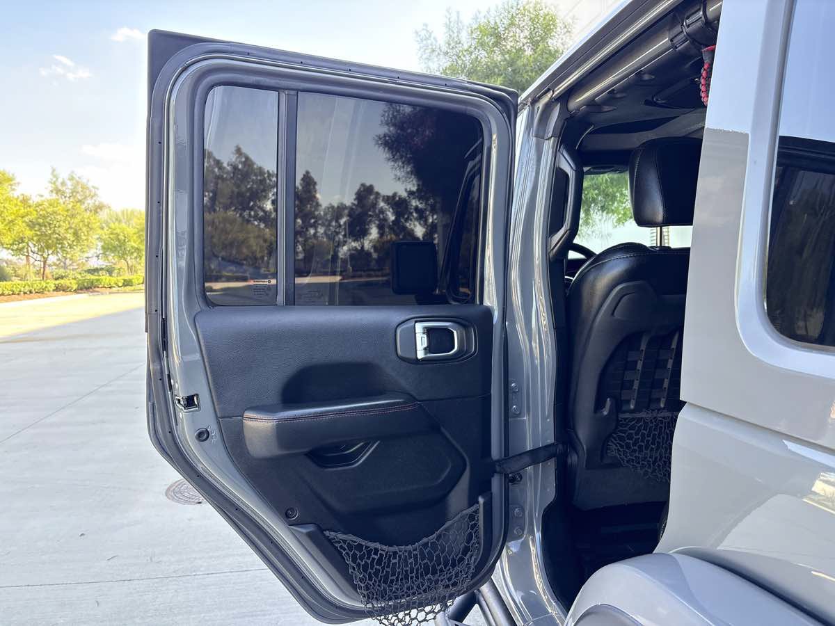 Used 2020 Jeep Wrangler Unlimited Rubicon AWD/4WD image 11