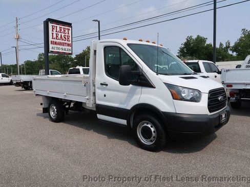 Used 2019 Ford Transit 250 138 RWD image 7