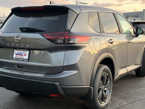 New 2026 Nissan Rogue SV w/ Cold Weather Package AWD/4WD image 8