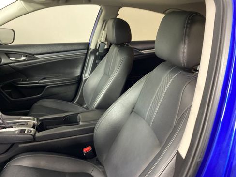 Used 2018 Honda Civic EX-L image 9