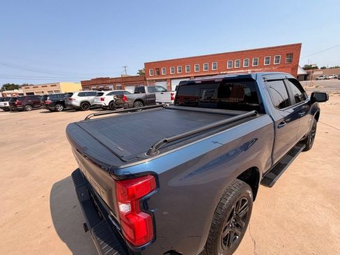 Used 2022 Chevrolet Silverado 1500 RST AWD/4WD image 9