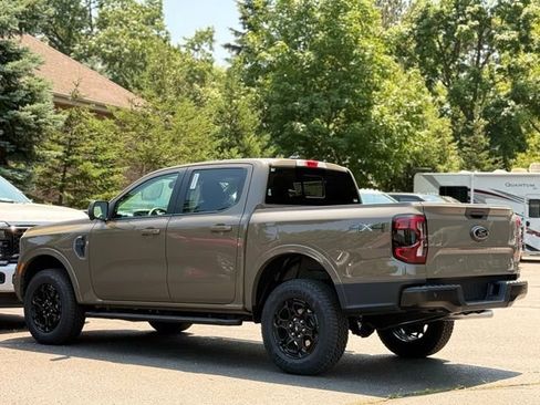 New 2026 Ford Ranger Lariat w/ Black Appearance Package AWD/4WD image 40