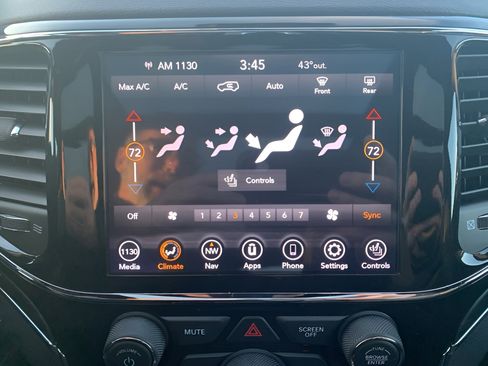 Used 2021 Jeep Grand Cherokee Limited w/ Luxury Group II image 14