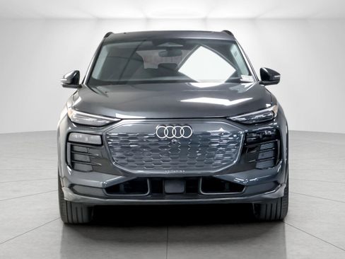 New 2025 Audi Q6 e-tron Premium Plus image 8