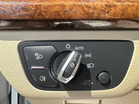 Used 2020 Audi Q5 2.0T Premium Plus w/ Premium Plus Package AWD/4WD image 13